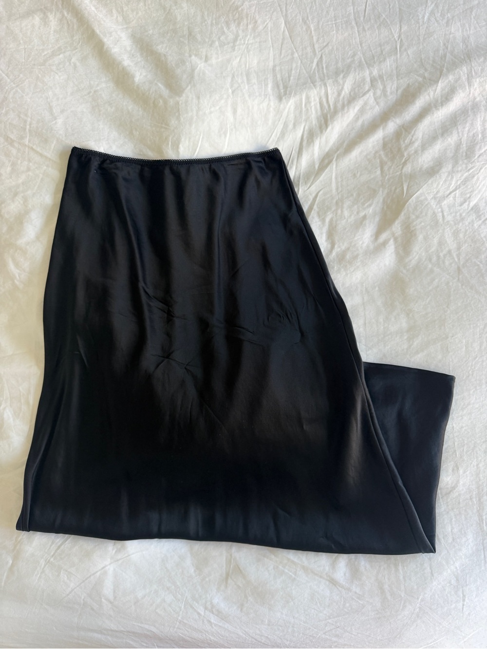Reformation Layla Silk Skirt size 2 - Picture 2 of 3